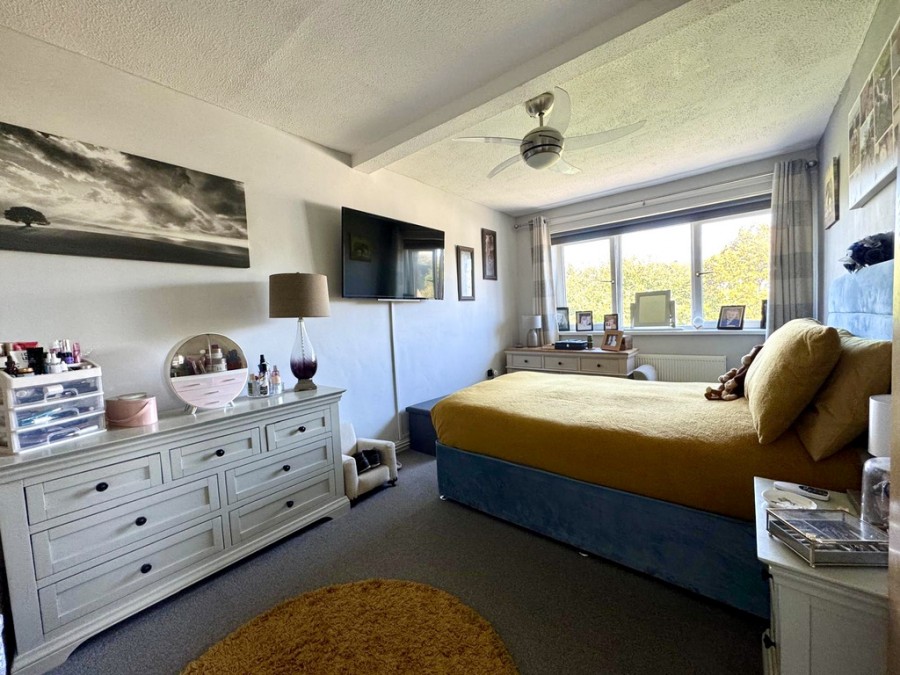 Images for Flat 8, Attlee House, Caedraw Road, Merthyr Tydfil, CF47 8HE