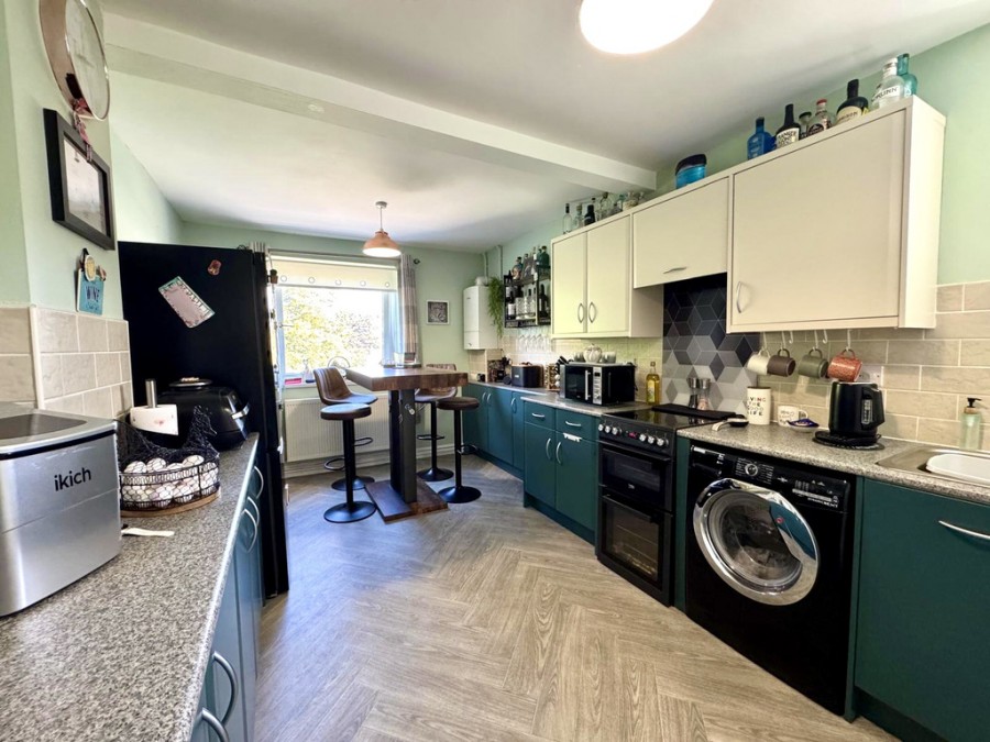 Images for Flat 8, Attlee House, Caedraw Road, Merthyr Tydfil, CF47 8HE