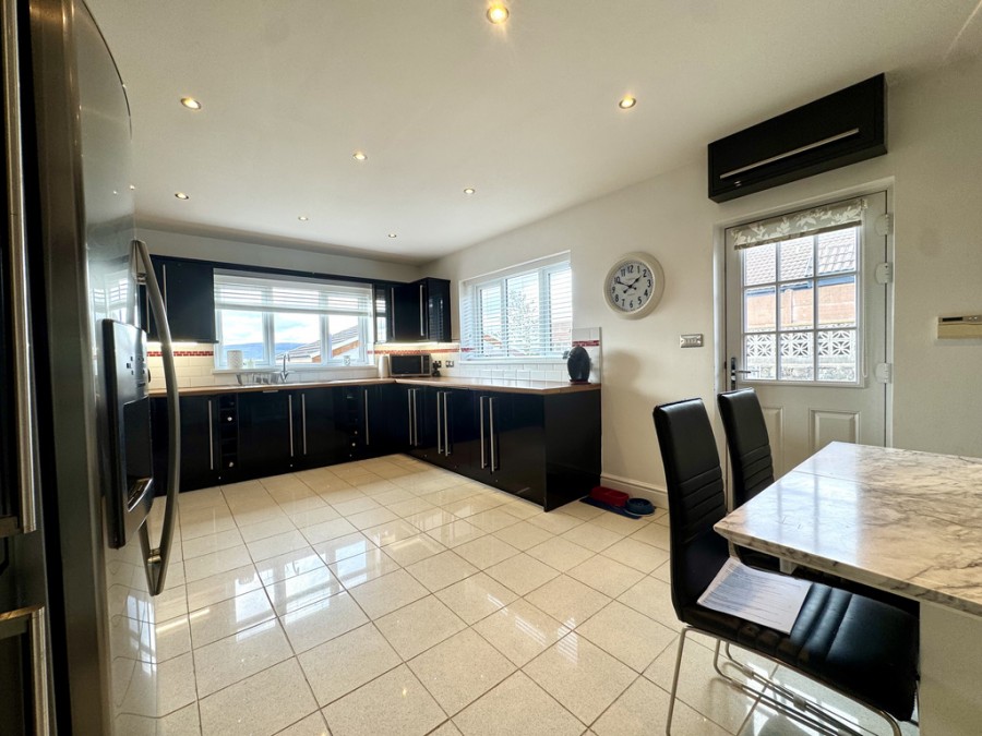 Images for Gwaunfarren Close, Merthyr Tydfil, CF47 9AX