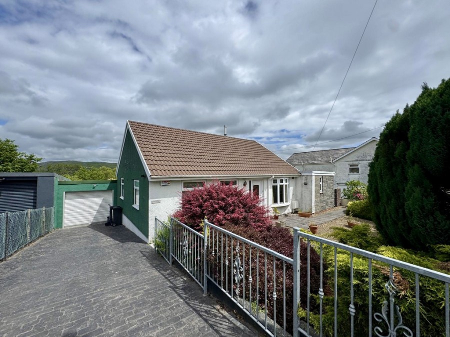 Images for Kingsland, 79 Swansea Road, Merthyr Tydfil, CF48 1NY