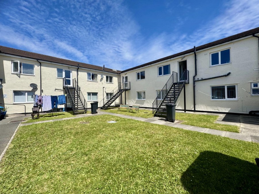 Images for Flat 12, Victoria House, Victoria Street, Dowlais, Merthyr Tydfil, CF48 3RL