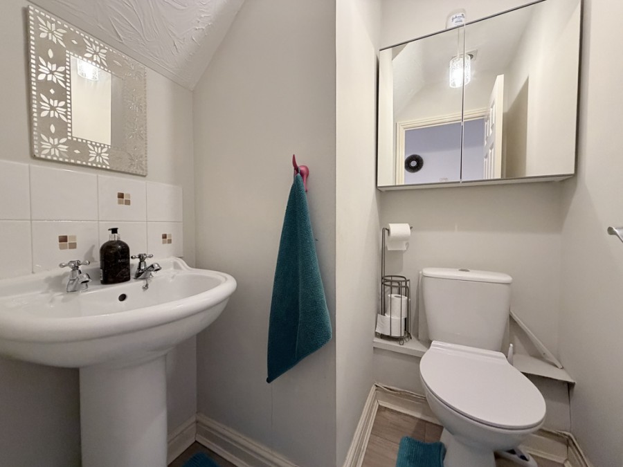 Images for Willow Close, Beddau, Pontypridd