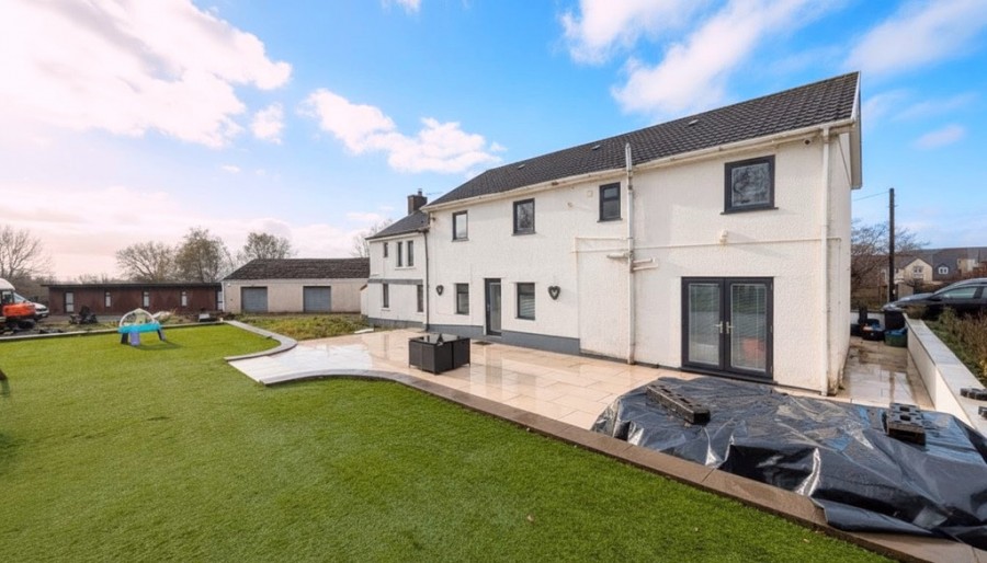 Images for Trebeddau Farm, Mountain Hare, Merthyr Tydfil