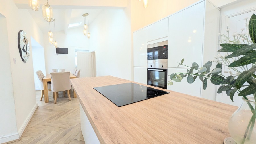 Images for Trebeddau Farm, Mountain Hare, Merthyr Tydfil