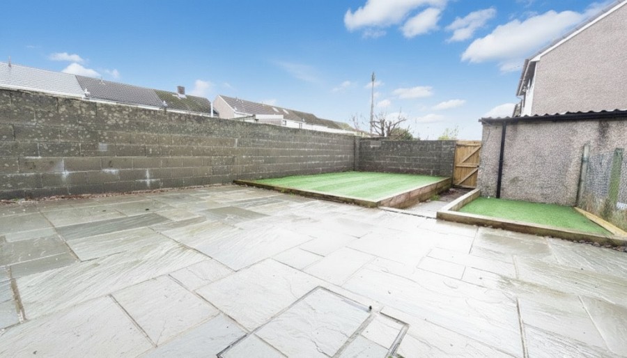 Images for Almond Grove, Merthyr Tydfil