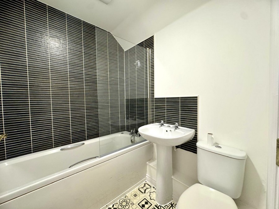 Images for Meadow Close, Merthyr Tydfil, CF48 1AU