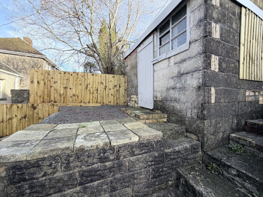 Images for High Street, Gilfach Goch, Porth