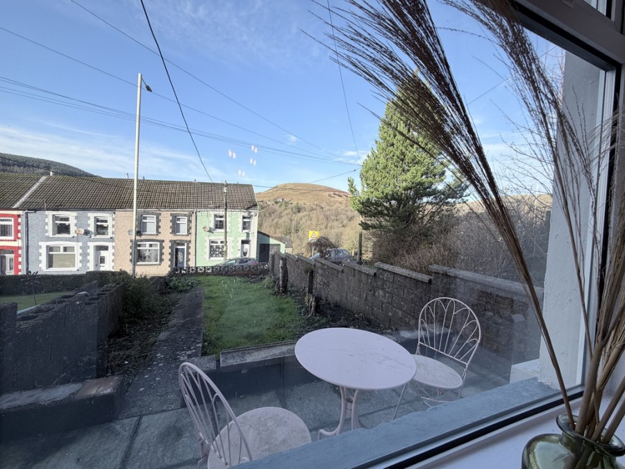 Images for High Street, Gilfach Goch, Porth