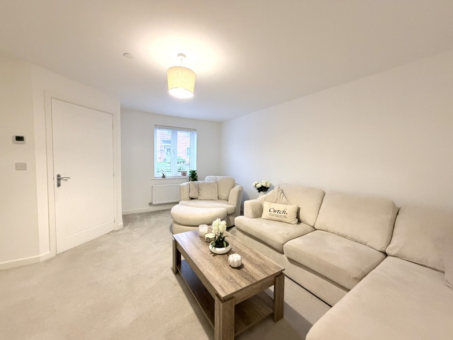 Images for Heol Y Llinos, Llanilid, wales