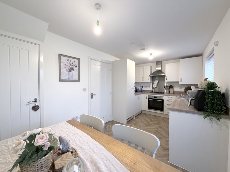 Images for Heol Y Llinos, Llanilid, wales