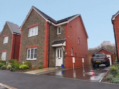 View Full Details for Heol Y Gylfinir, Llanilid, Pontyclun