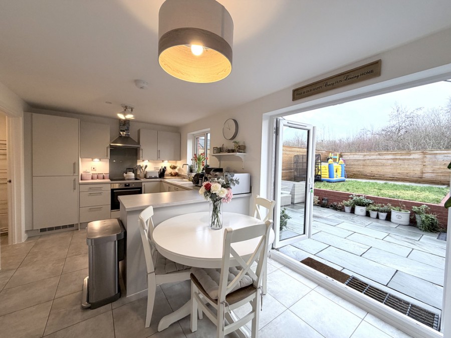 Images for Heol Y Gylfinir, Llanilid, Pontyclun