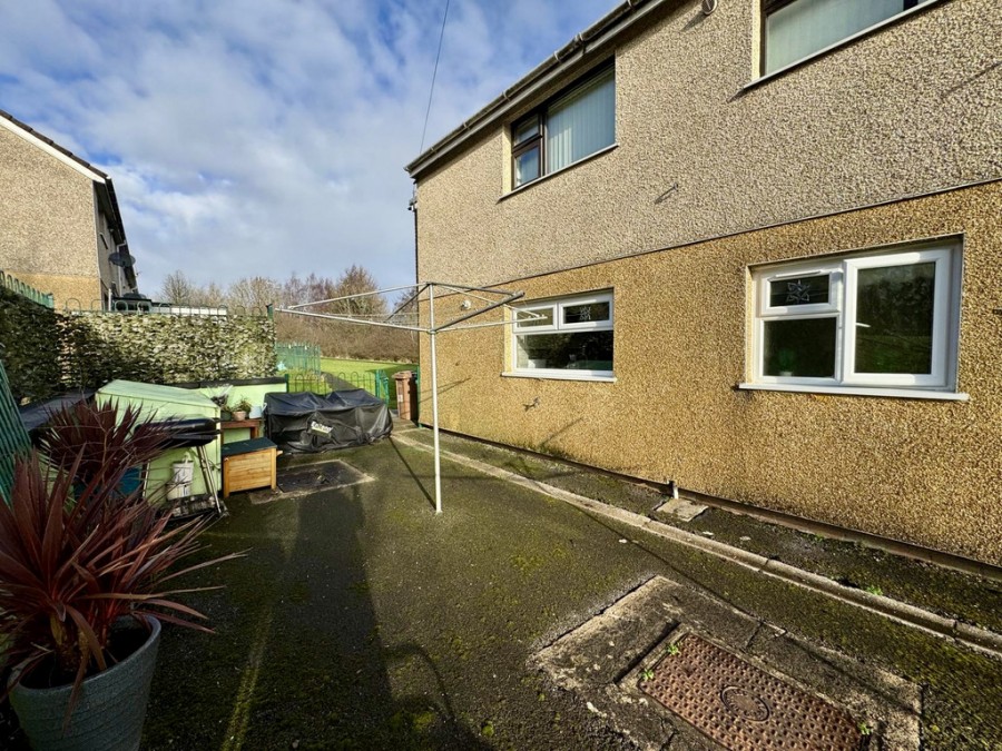 Images for Brynhyfryd, Pontlottyn, Bargoed, CF81 9QQ