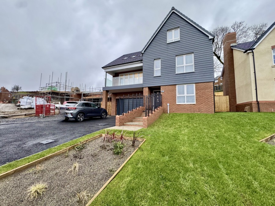 Images for Caswell Ty Newydd Heights, Trefechan, Merthyr Tydfil