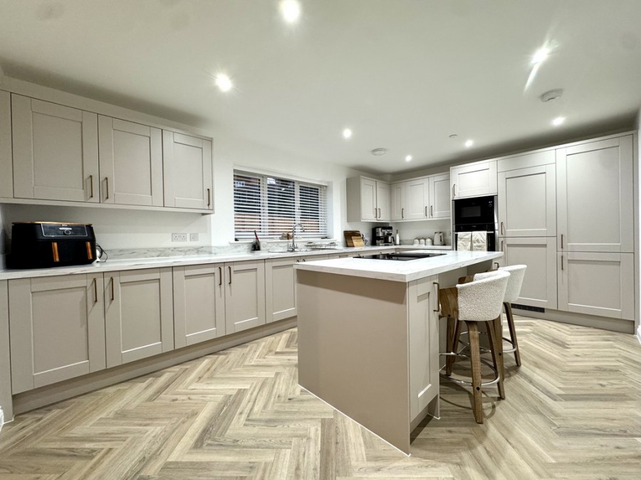 Images for Caswell Ty Newydd Heights, Trefechan, Merthyr Tydfil