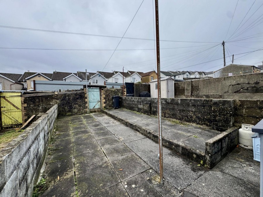 Images for Brynglas Street, Merthyr Tydfil, CF47 9UT