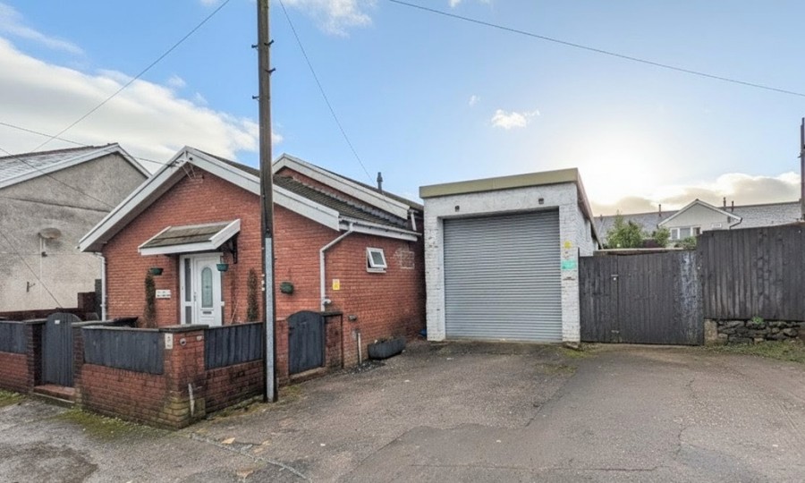 Images for Ty Gwyrdd, Pontycapel Road, Cefn Coed, Merthyr Tydfil