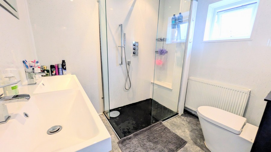 Images for Ty Gwyrdd, Pontycapel Road, Cefn Coed, Merthyr Tydfil