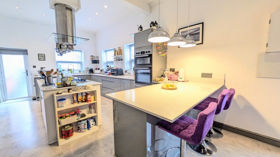 Images for Ty Gwyrdd, Pontycapel Road, Cefn Coed, Merthyr Tydfil