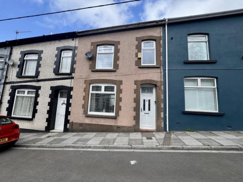 View Full Details for Gwladys Street, Pant, Merthyr Tydfil, CF48 2AT