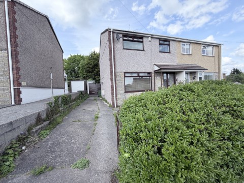 View Full Details for Marlborough Close, Llantwit Fardre, Pontypridd, Rhondda Cynon Taf